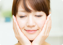 透明で目立たなく、しゃべりやすい
